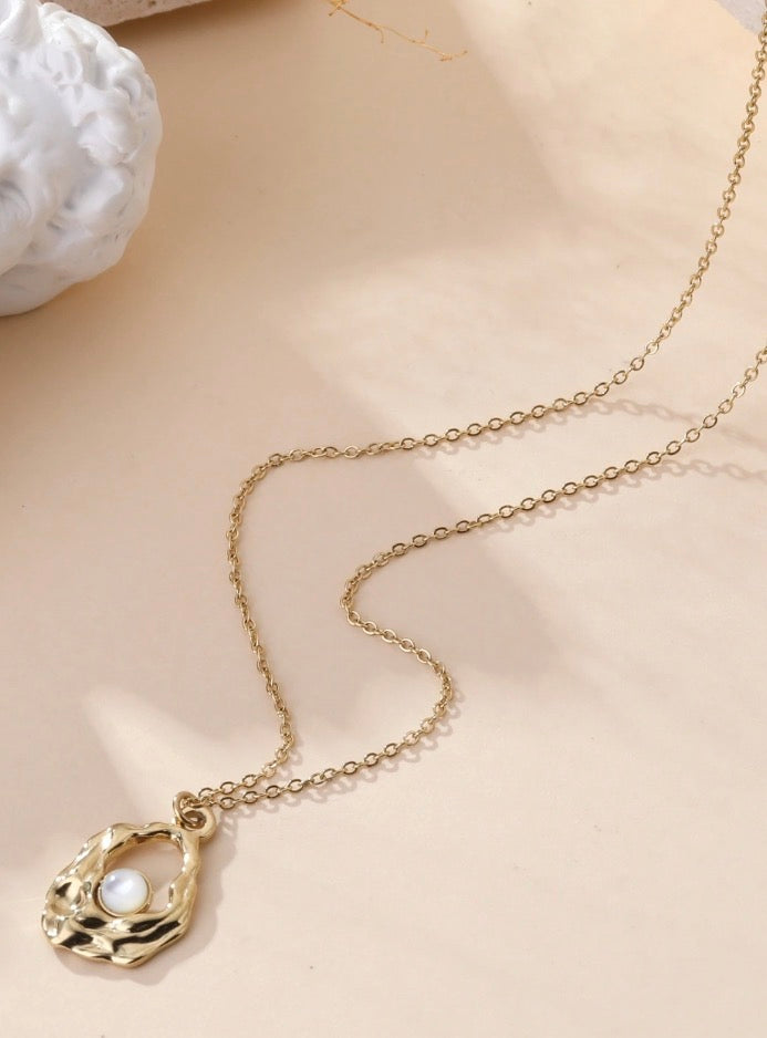 COLLIER CELINE