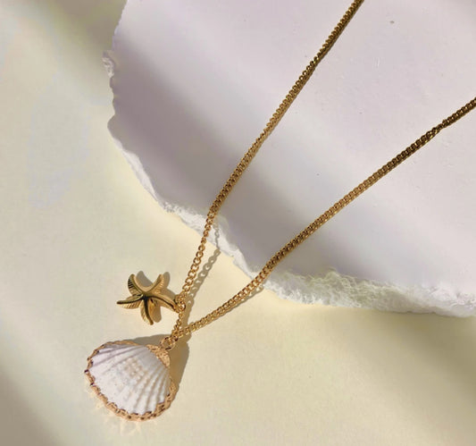 COLLIER MIA