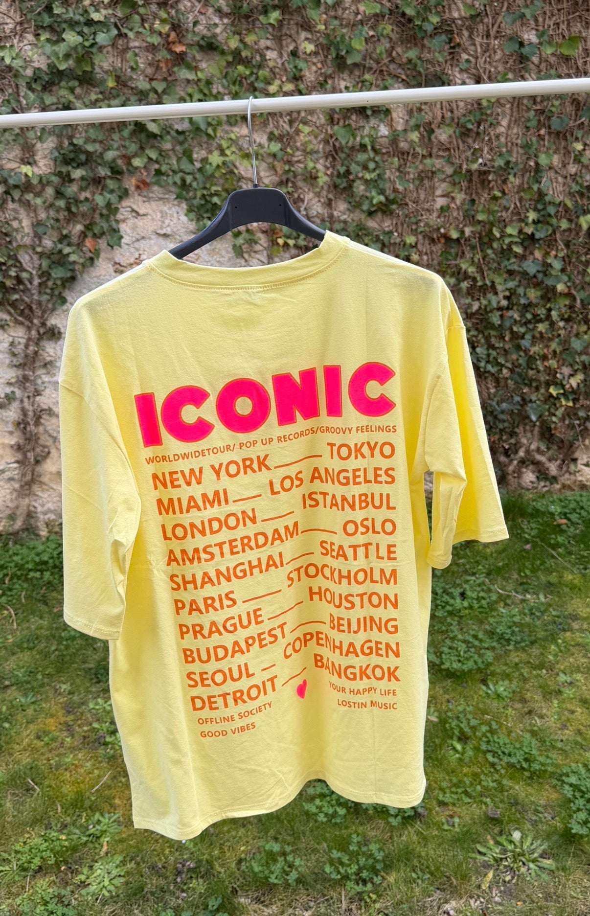 T-shirt ICONIC JAUNE