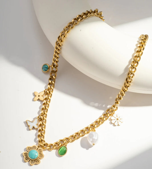 COLLIER SARAH